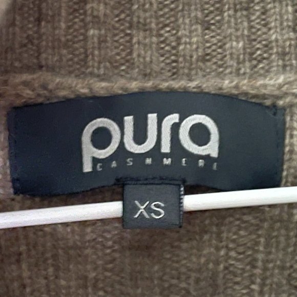 Pura Cashmere | Half Ribbed Turtleneck Sweater in Vintage Khaki - Picture 7 of 8
